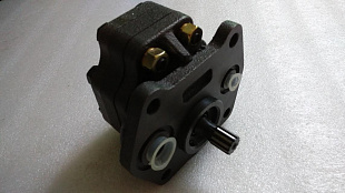 �������������� ����� ��� ���������� Komatsu D20-5/6/7/8 (07421-71401) ������ �� ���� 